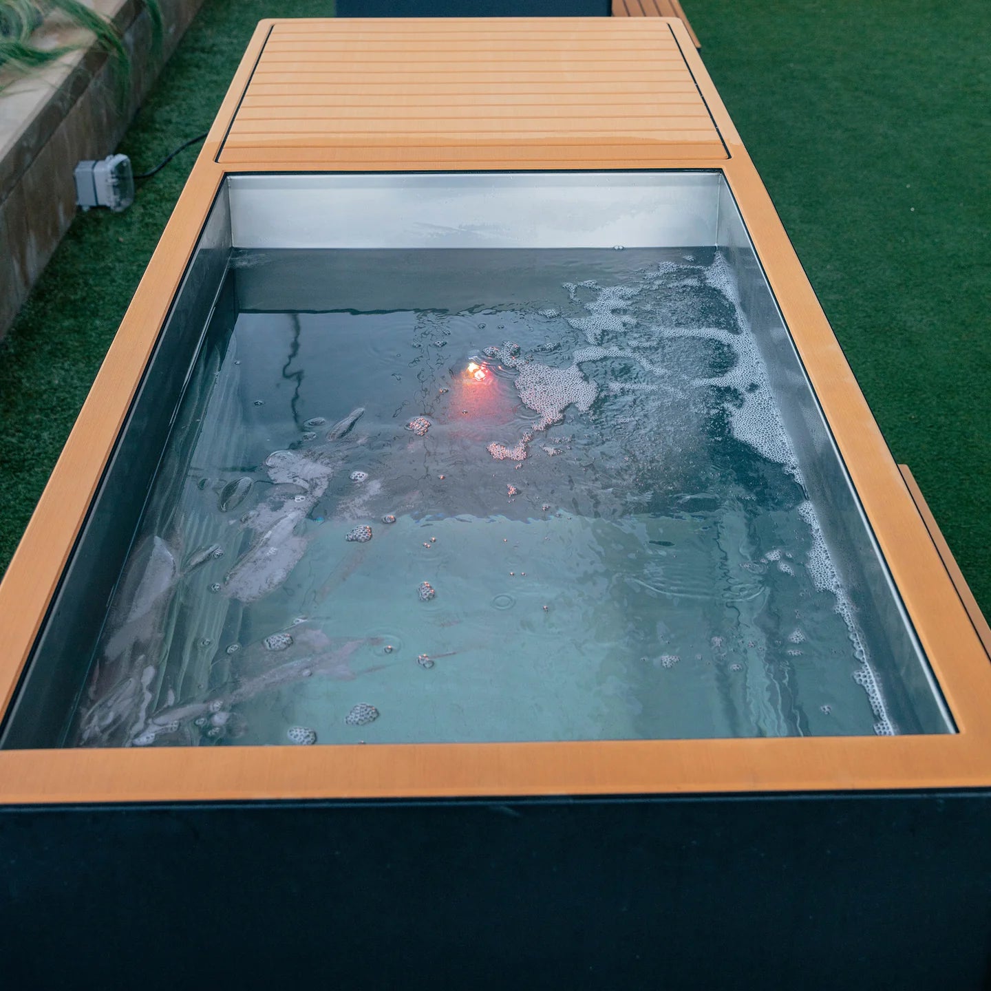 Revive Luxury Cold Plunge – Ice-Making System