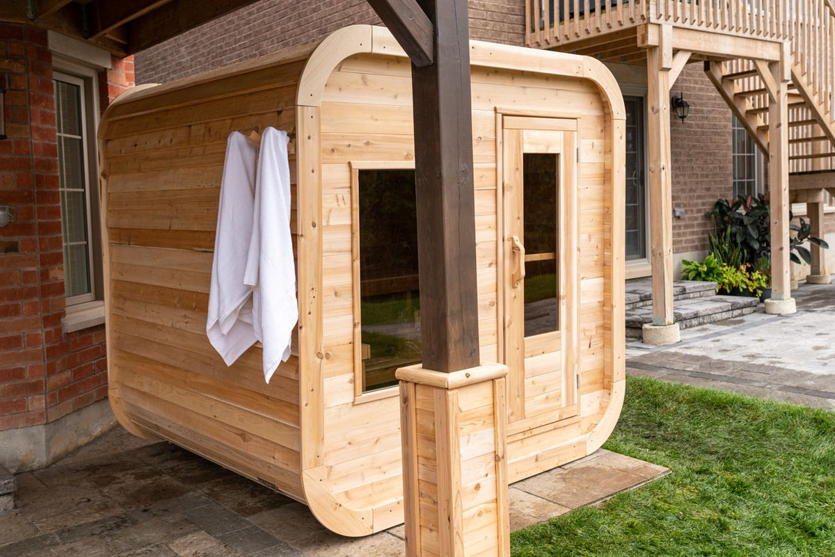Leisurecraft CT Luna 4-Person Outdoor Sauna