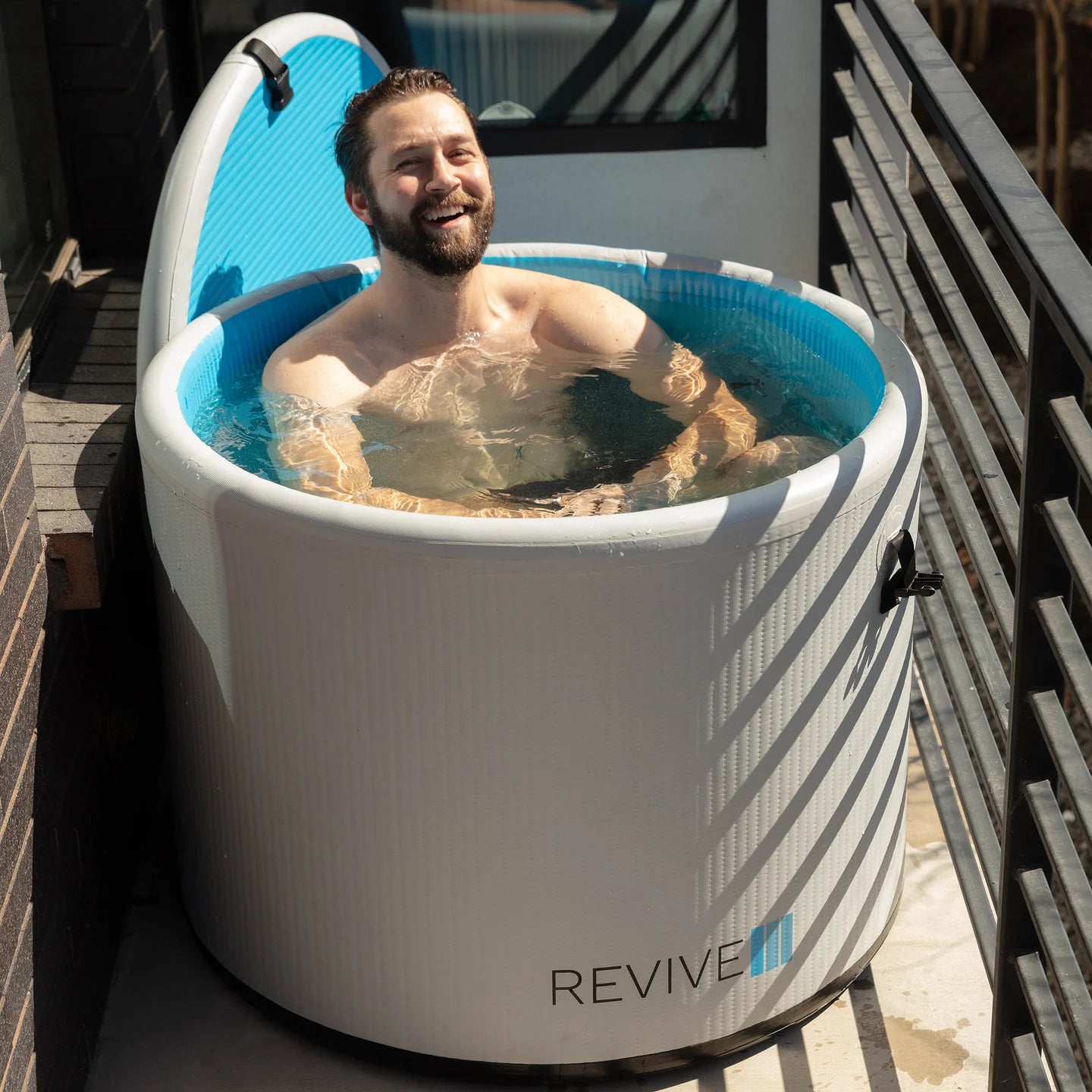 Revive Pod Cold Plunge – Compact Model